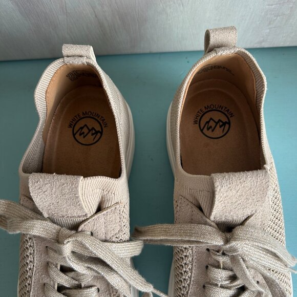 NWT White Mountain Uncut Slip On Sneakers Taupe Fabric Mid Top Size 7.5 Comfort - Picture 5 of 13
